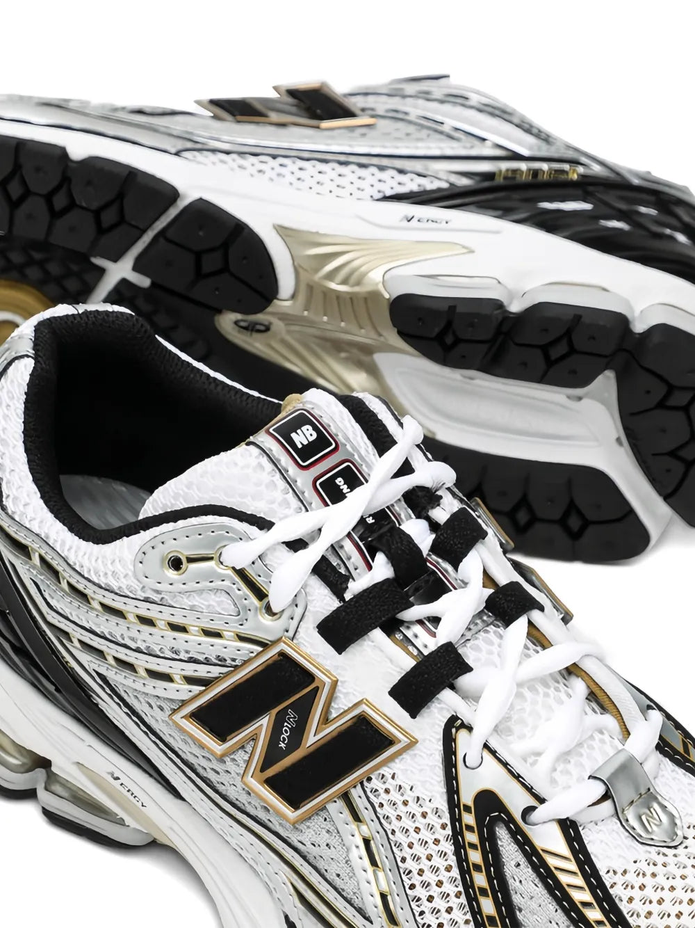New Balance 1906R