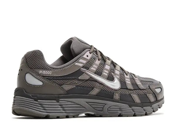 P-6000 'Cave Stone Metallic Silver'