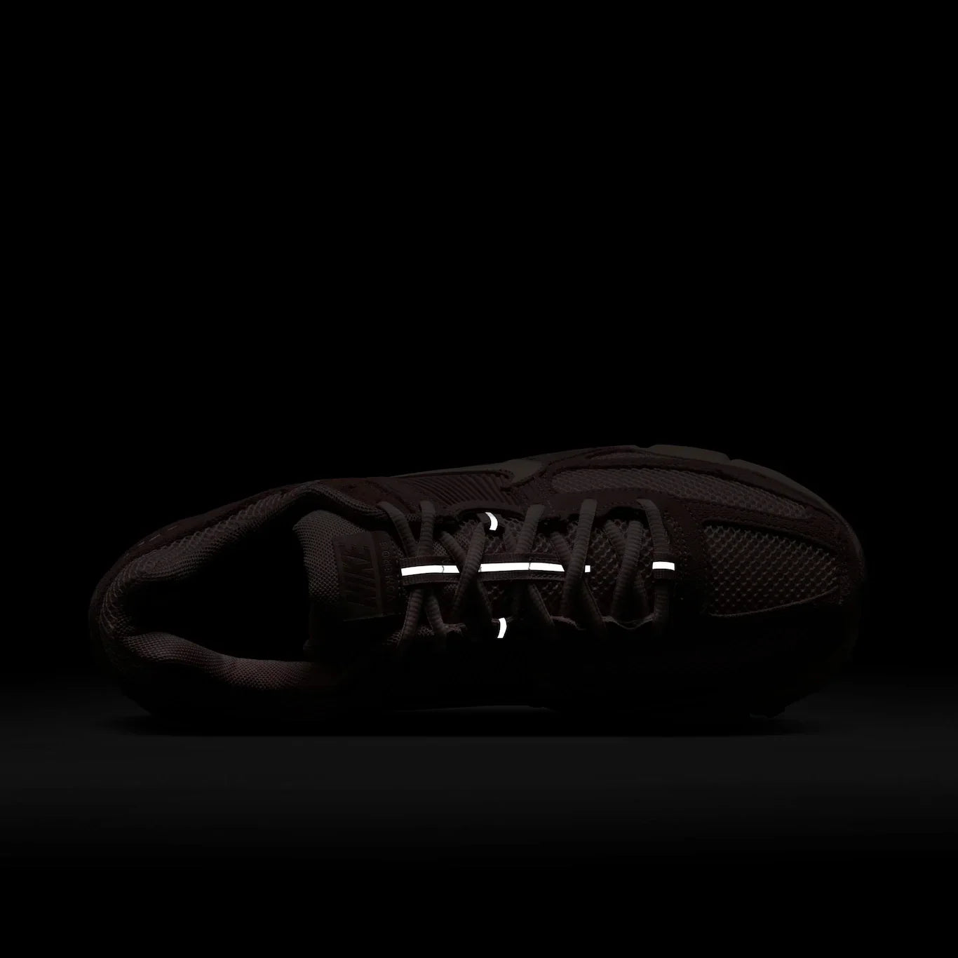 Tênis Nike Zoom Vomero 5 Masculino