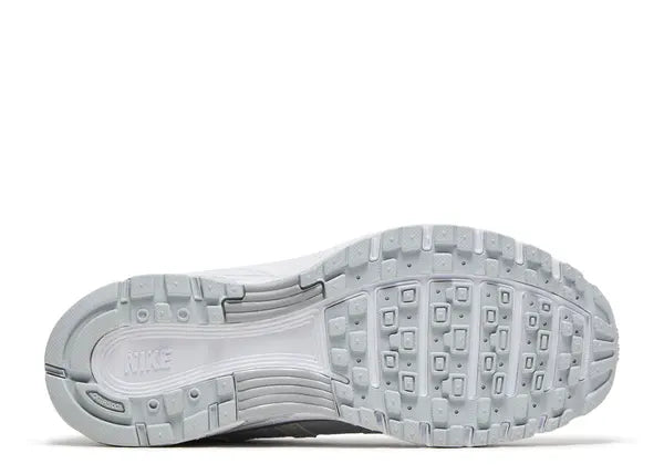 Wmns P-6000 'Metallic Summit White'