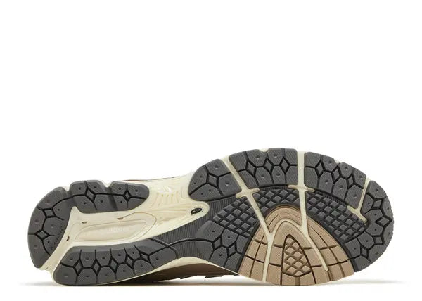 New Balance 1906R Brown