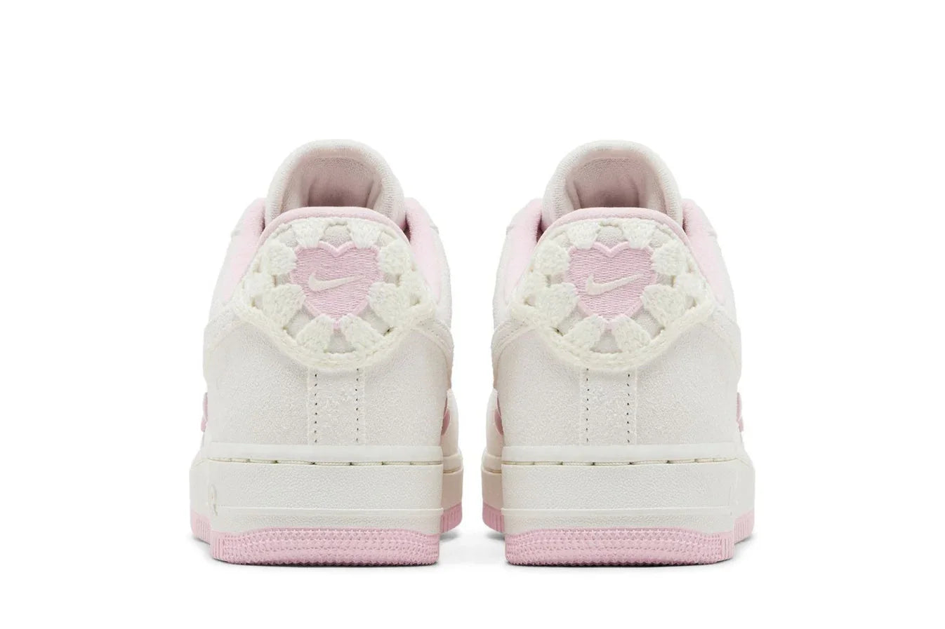 Tênis Nike Air Force 1 Low Valentine's Day (2025) Branco