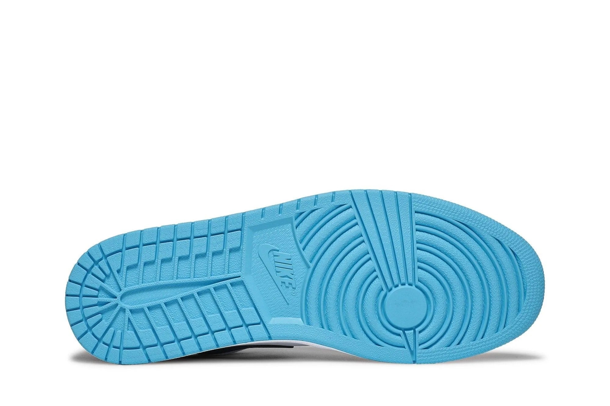 Tênis Air Jordan 1 Low UNC 2021 Cinza