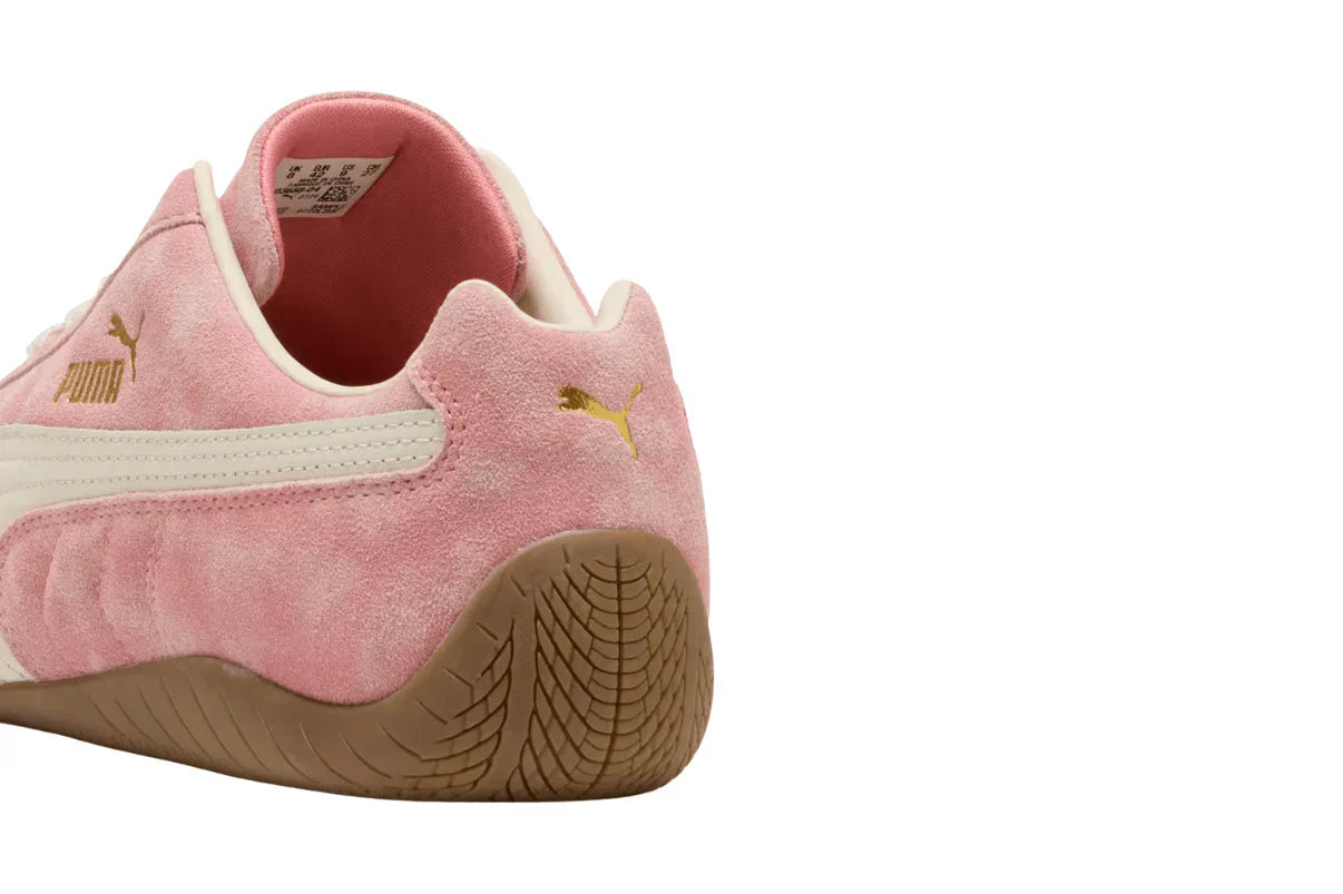 Tênis Puma Speedcat Faded Carnation Pink Alpine Snow Rosa detalhe do material
