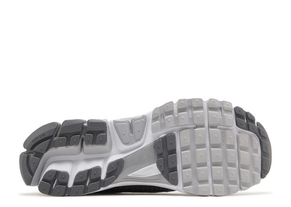 Air Zoom Vomero 5 'Wolf Grey'