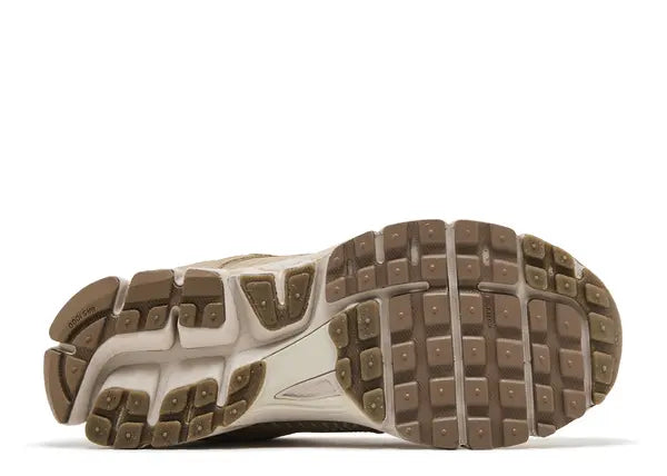 Air Zoom Vomero 5 'Khaki Sesame'