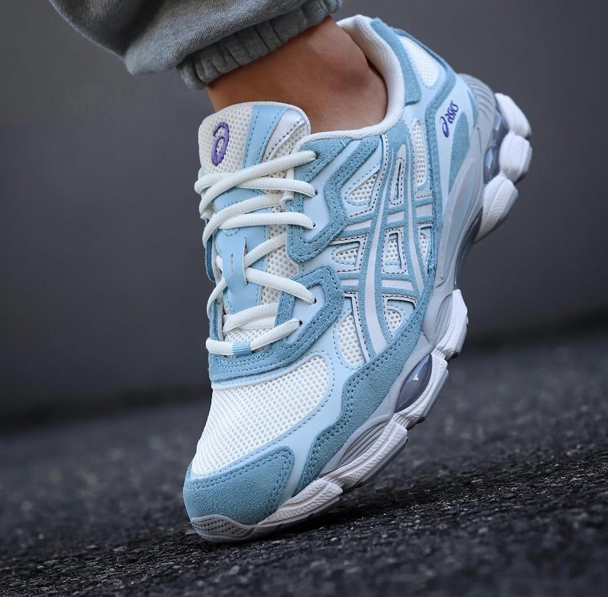 Asics Gel-Nyc Cream Light Blue