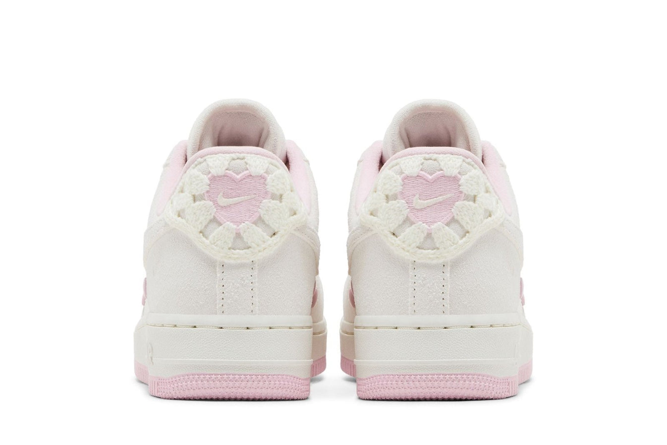 Tênis Nike Air Force 1 Low Valentine's Day (2025) Branco