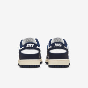 Nike Dunk - Midnight Navy and White