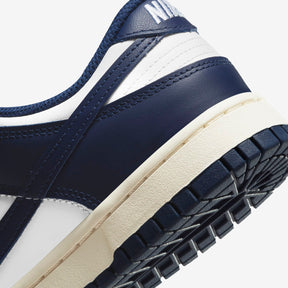 Nike Dunk - Midnight Navy and White