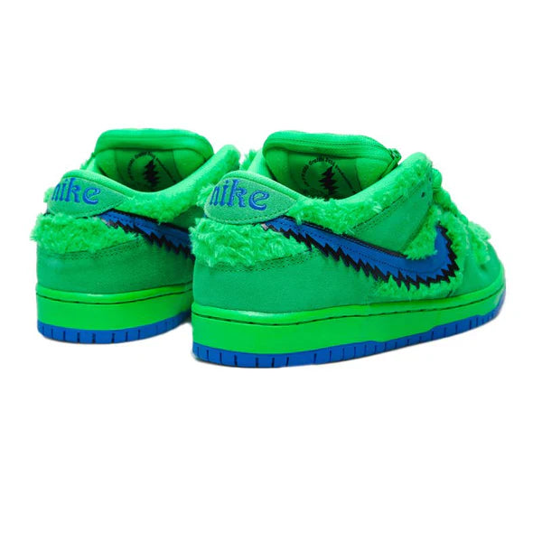 Grateful Dead x Nike SB Dunk Low “Green Bear”