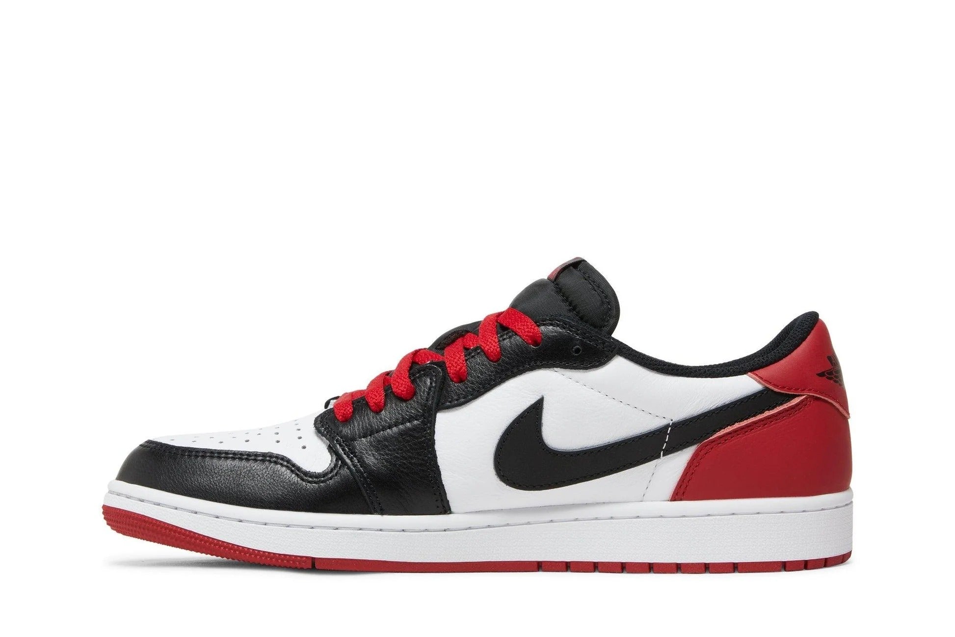 Tênis Air Jordan 1 Low OG Black Toe (2023) Vermelho