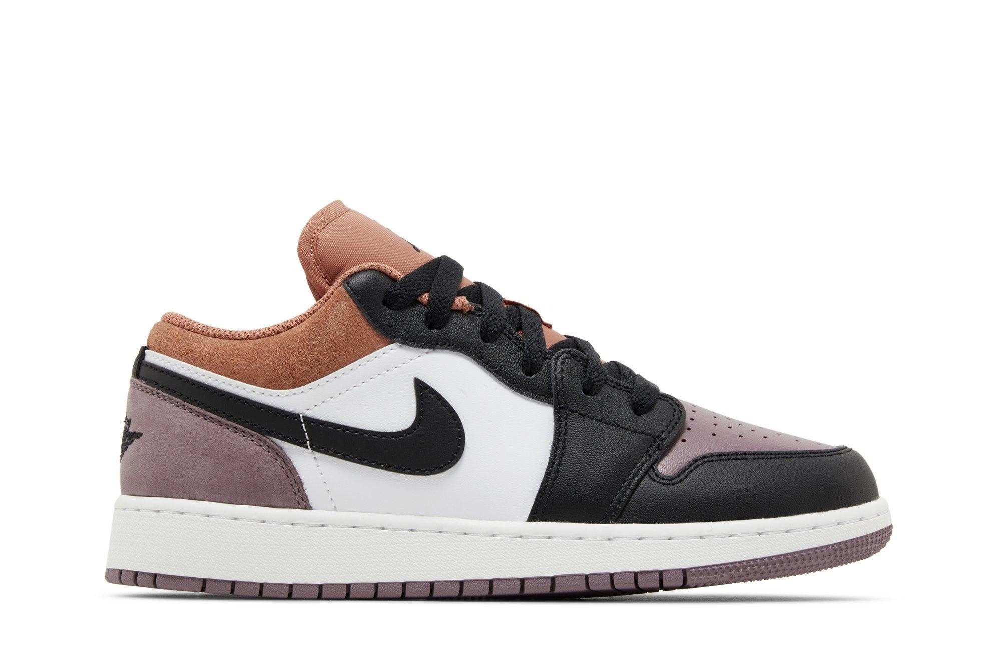 Tênis Air Jordan 1 Low SE Sky J Mauve Roxo