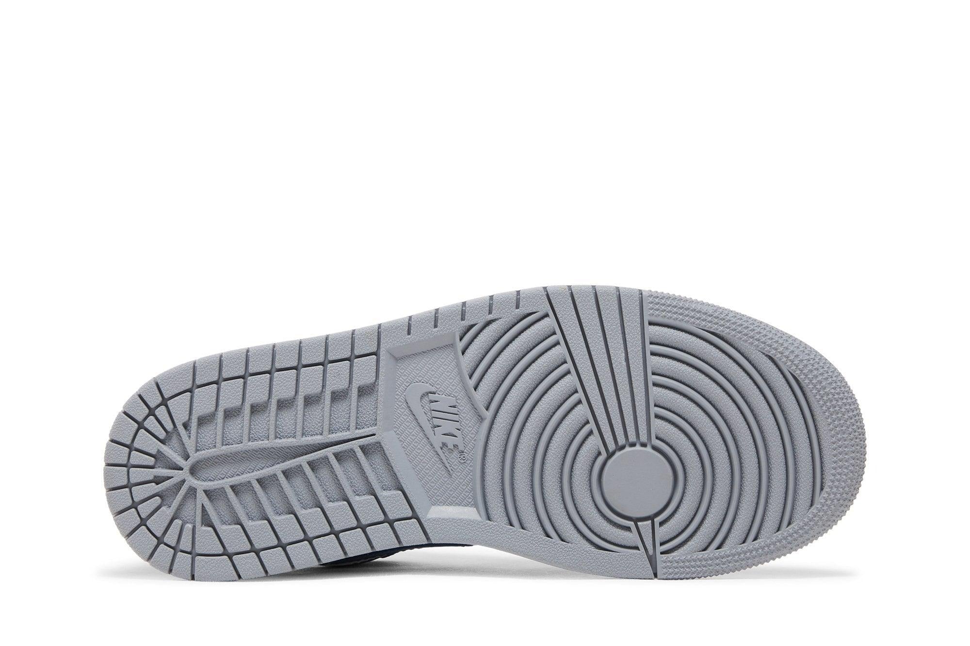 Tênis Air Jordan 1 Low French Blue Azul