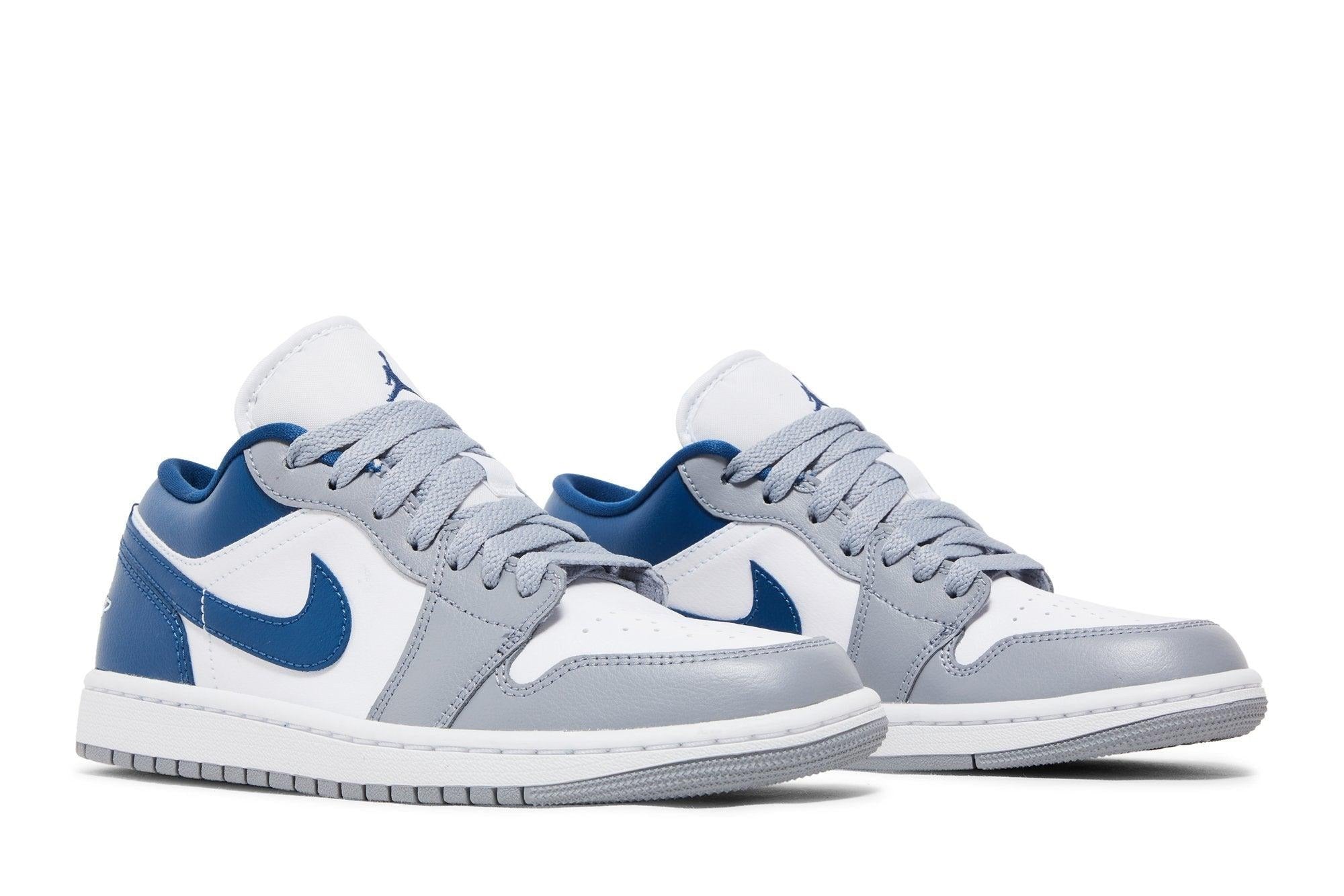 Tênis Air Jordan 1 Low French Blue Azul
