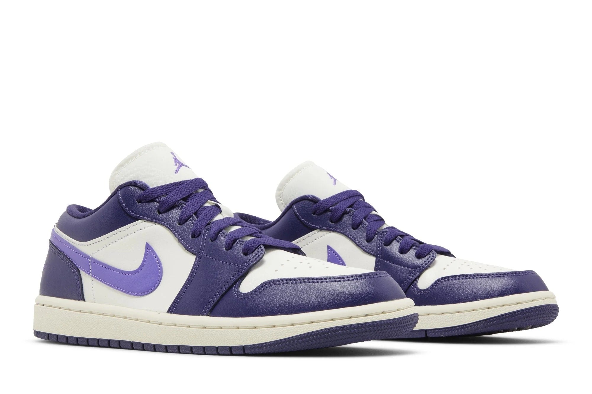 Tênis Air Jordan 1 Low Sky J Purple Roxo