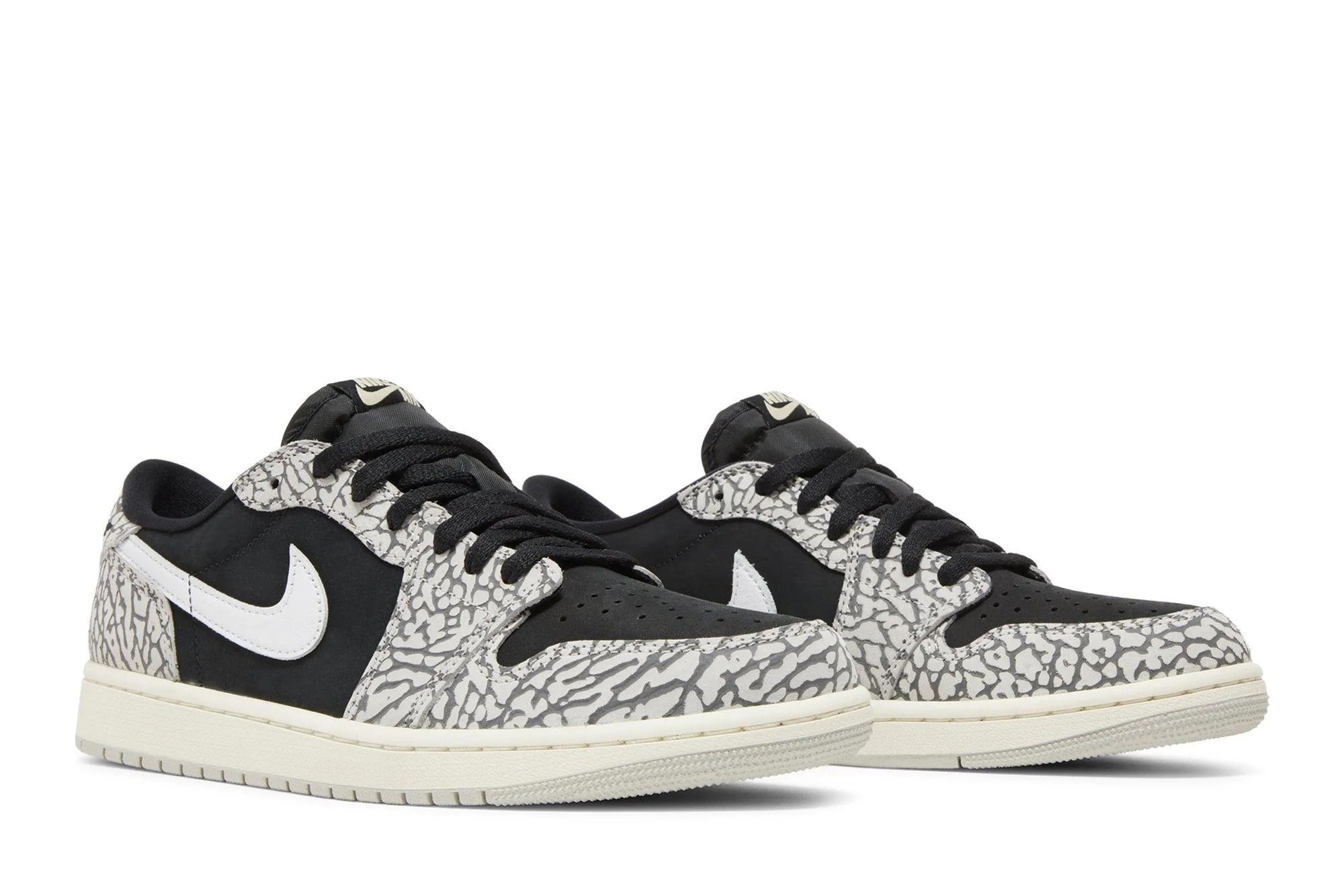 Tênis Air Jordan 1 Retro Low OG 'Black Cement' Preto