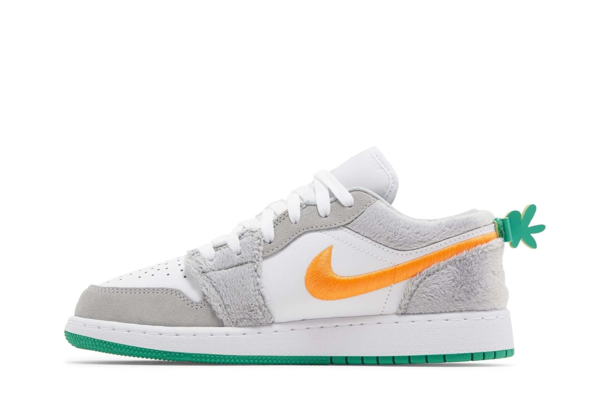 Tenis Air Jordan 1 Low GS Rabbit Cinza