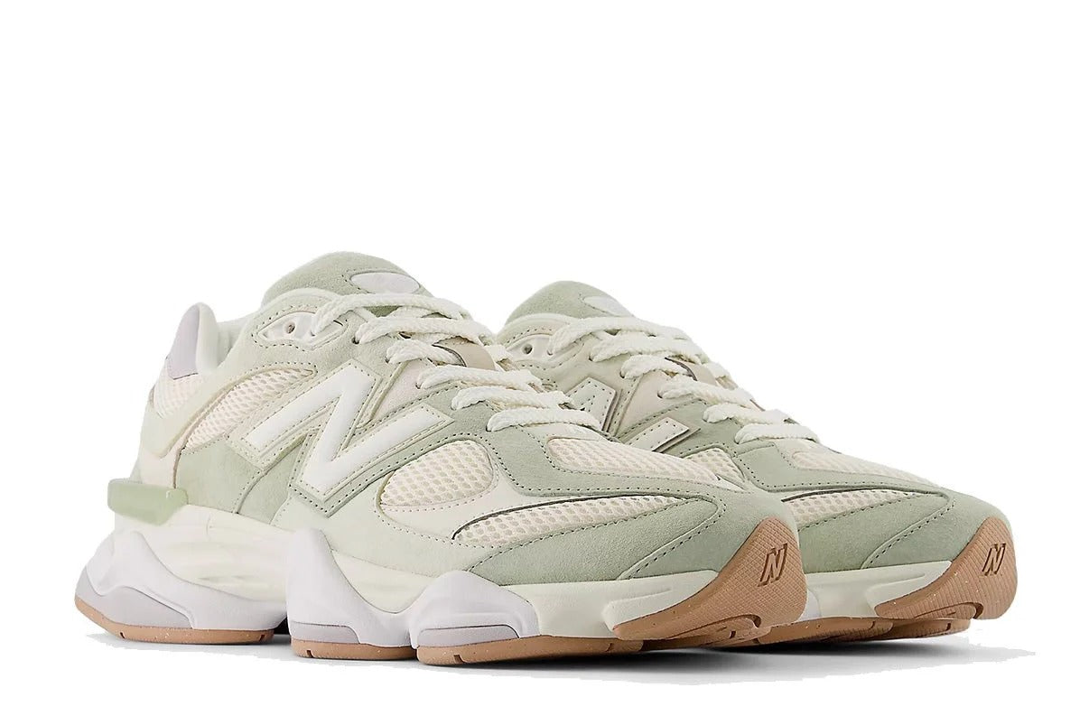 Tênis New Balance 9060 Garter Snake Pearl Grey Verde