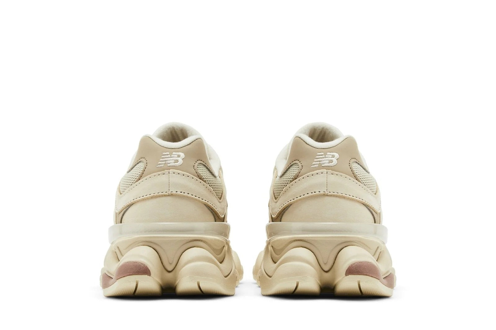 Tênis New Balance 9060 Bone Sparrow Marrom