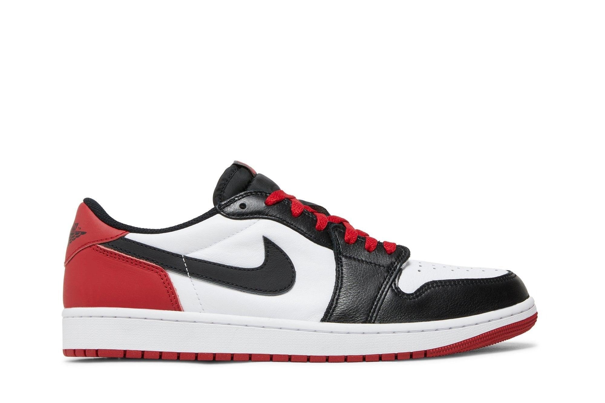 Tênis Air Jordan 1 Low OG Black Toe (2023) Vermelho