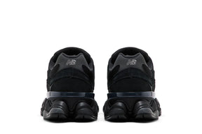 New Balance 9060 Black Cat