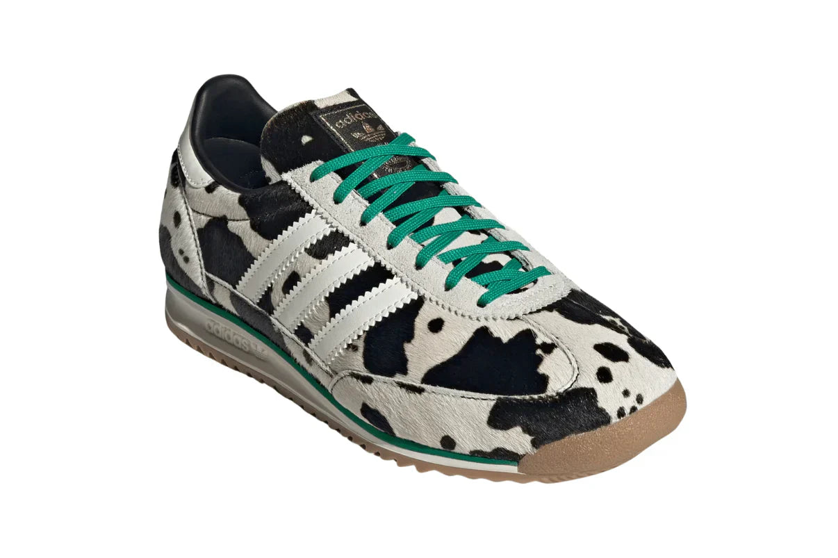 Tênis Adidas SL 72 Og Court Green Cow Print Bege detalhe frontal