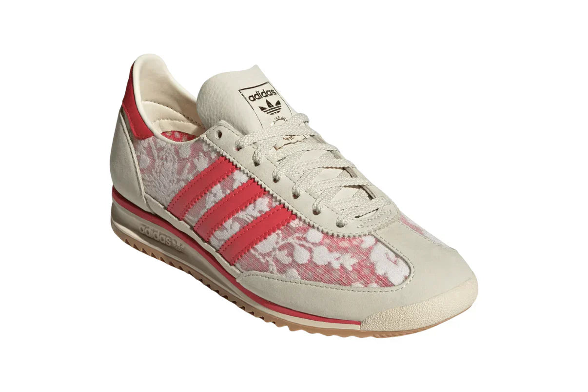 Tênis Adidas SL 72 OG Liberty London Better Scarlet Rosa detalhe do solado