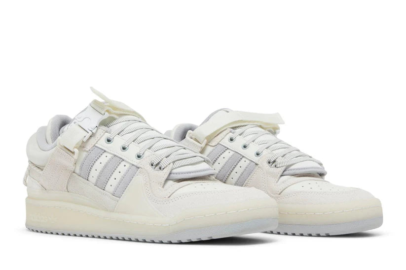 Tênis Bad Bunny x adidas Forum Buckle Low White Branco