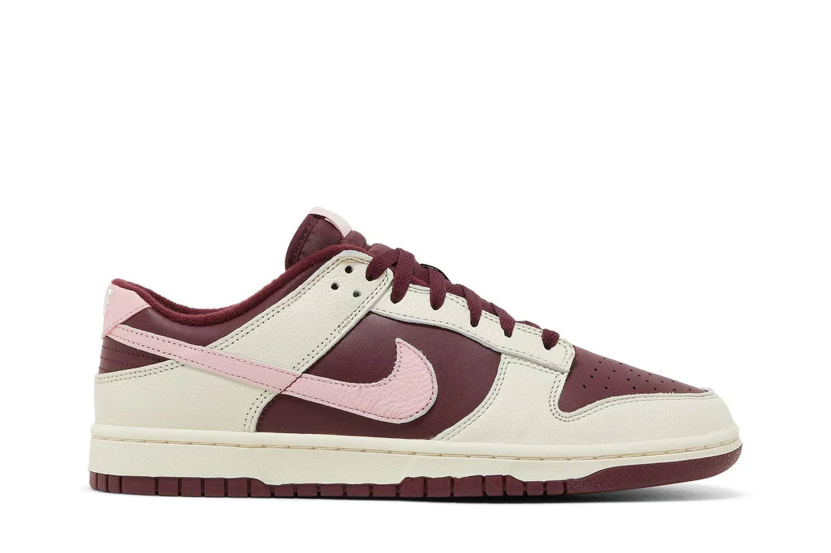 Nike Dunk Low ''PRM Valentine's Day''