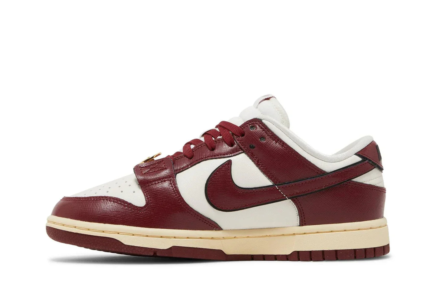 Nike Dunk Low SE Just Do It Team Red Vermelho