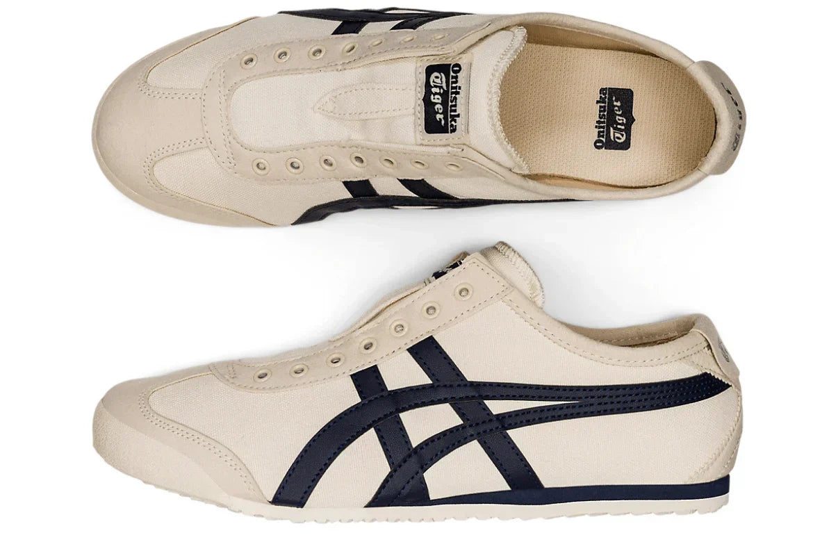 Tênis Onitsuka Tiger Mexico 66 Slip-On Birch Midnight Bege detalhe lateral